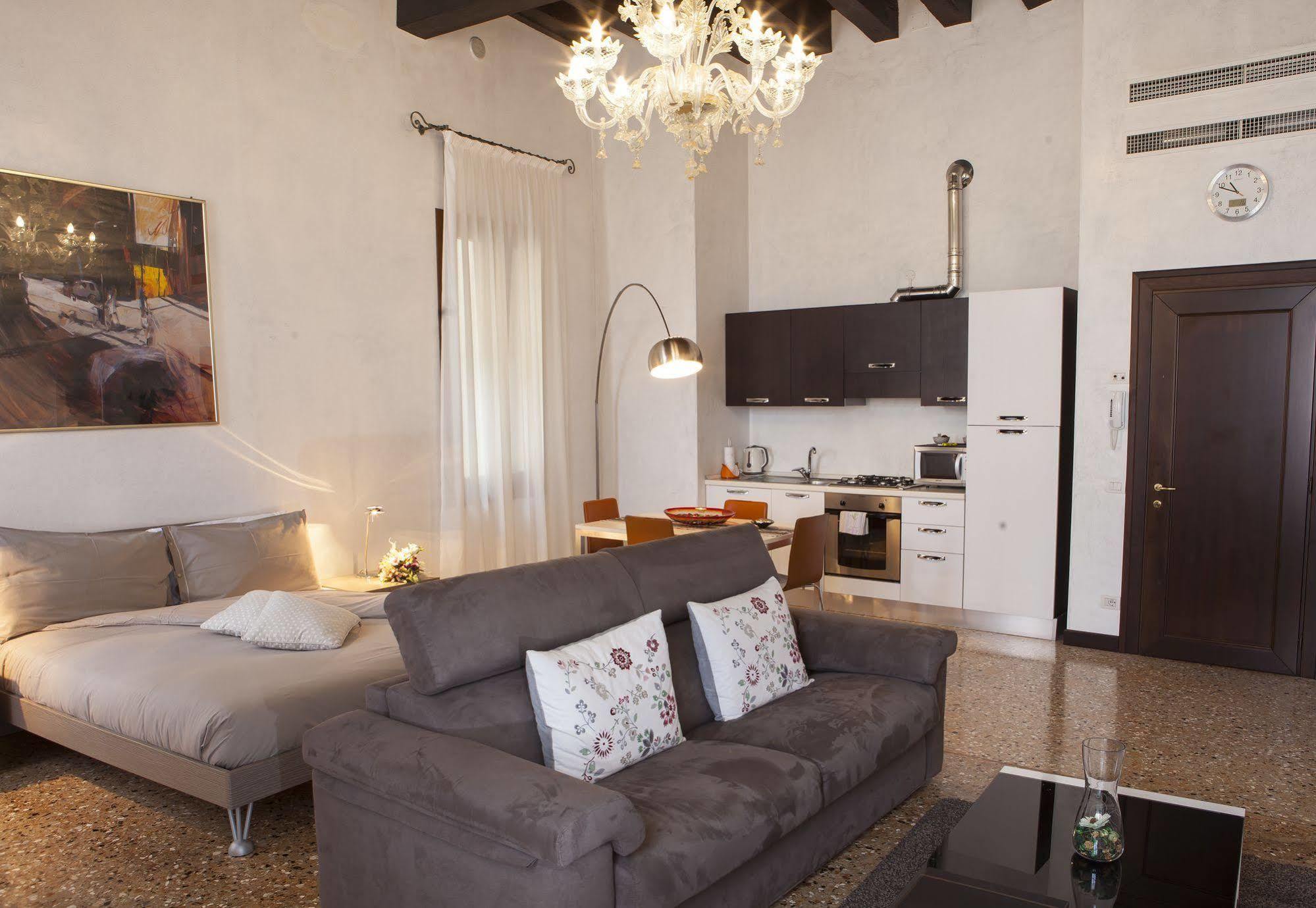 Apartamento Ca Sant'Angelo Venecia Exterior foto